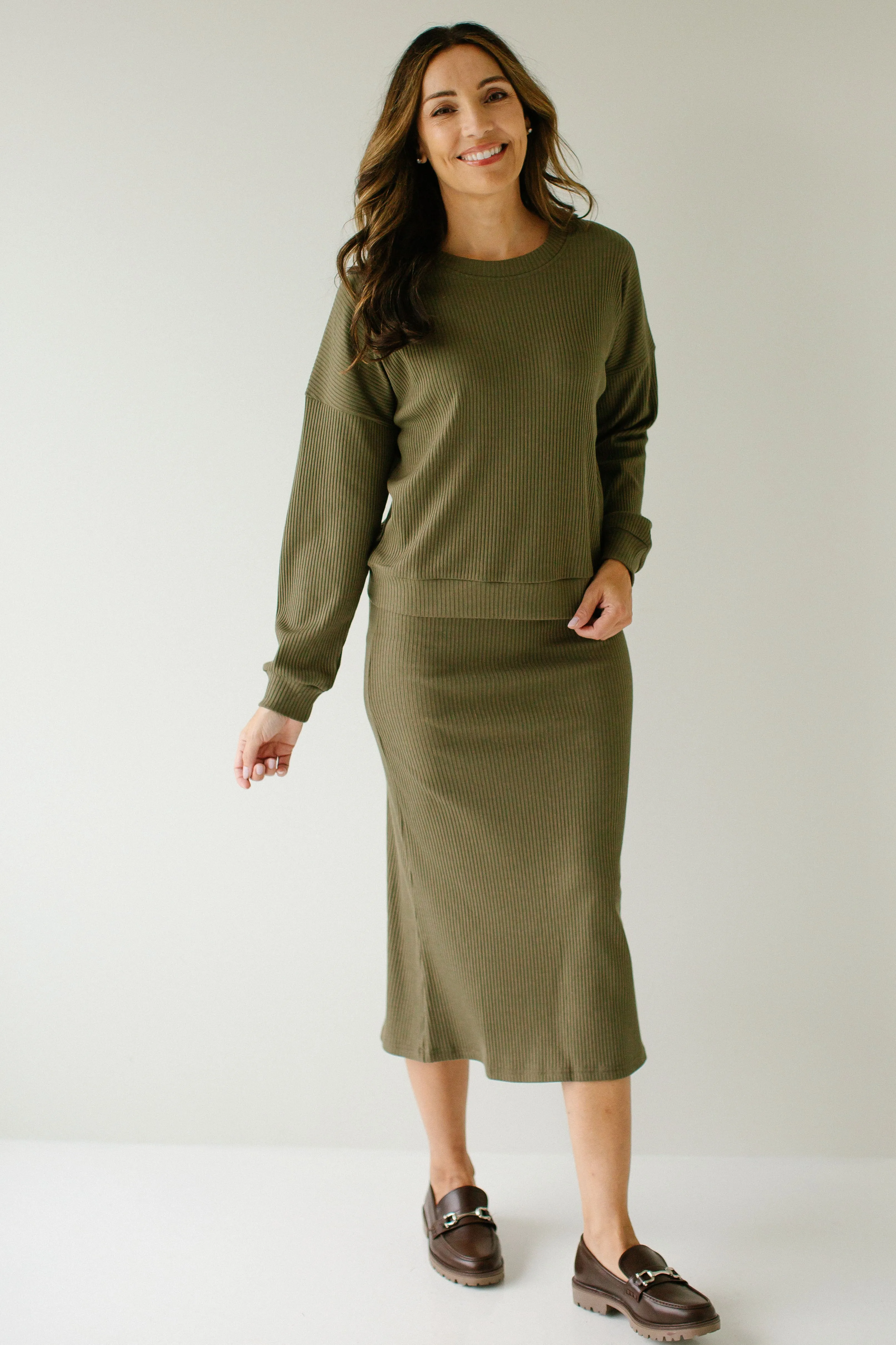 'Grove' Ribbed Midi Skirt in Olive