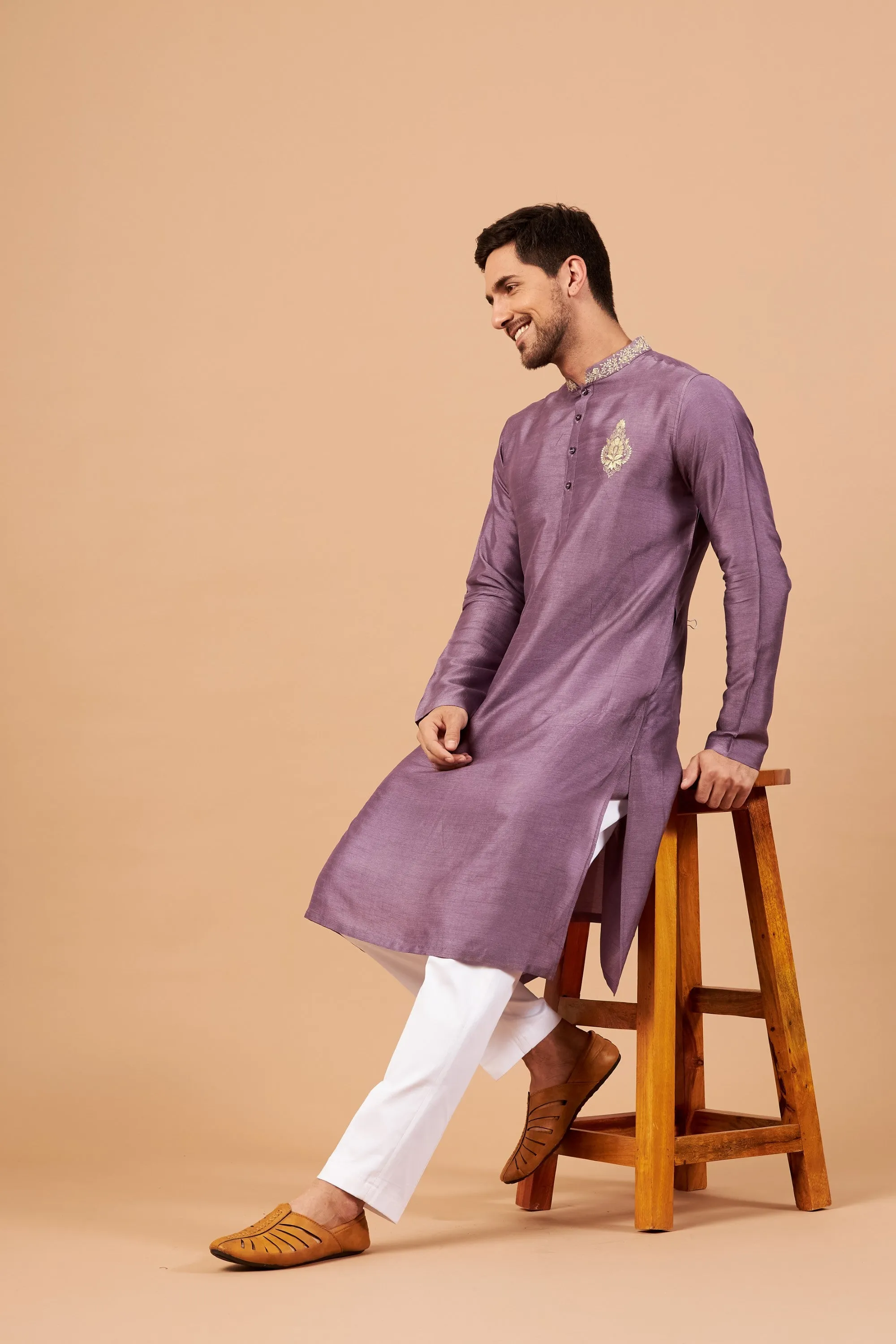 Men's Inara Gold Embroidered Violet Kurta With Crop Pants - Hilo Design